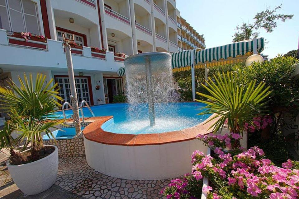 Golf & Beach Hotel Milano Marittima Ngoại thất bức ảnh